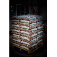 Suinga – Granulés de bois 100% naturel pour chauffage – 600 Kg en 40 sacs de 15 kg – Certifié EN PLUS A1 – Cylindres de 6 mm pour combustion optimale